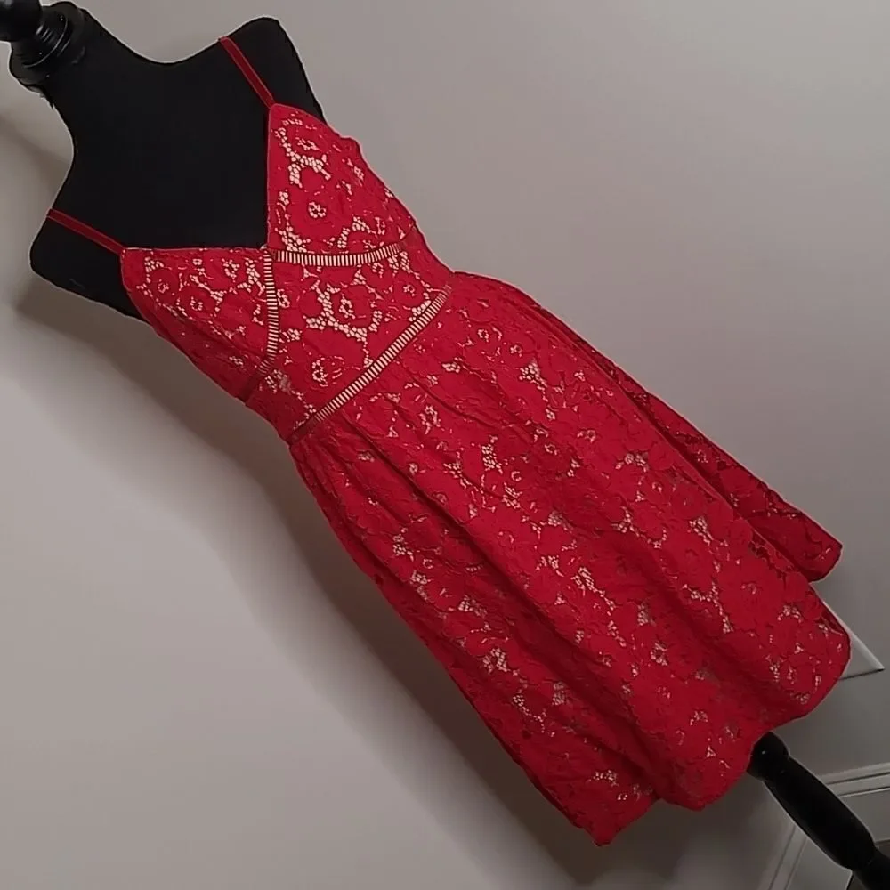 Just fabric sz S red lace midi dress with beige liner
